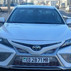 Toyota Camry 2020
