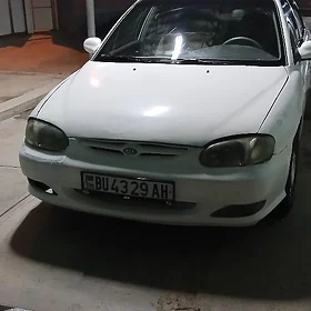 Kia Sephia 2001