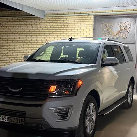 Ford Expedition 2021