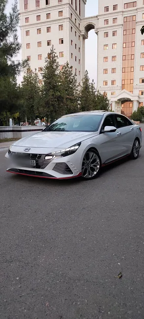 Hyundai Elantra 2022 - 1