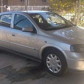 Opel Astra 2002