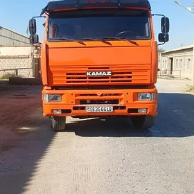 Kamaz 6520 2012