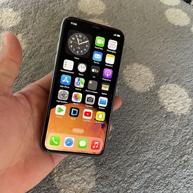 iPhone Xs🤍