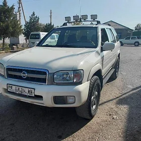 Nissan Pathfinder 2001