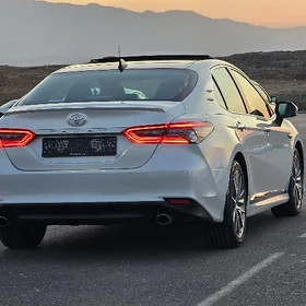 Toyota Camry 2023