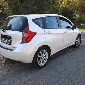 Nissan Versa 2014