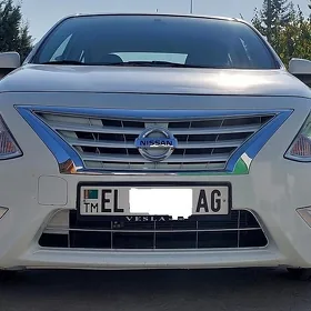 Nissan Sunny 2023