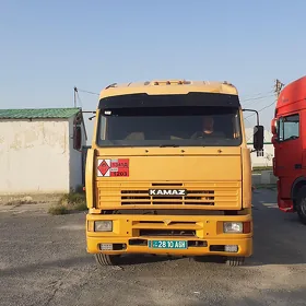 Kamaz 6520 2012