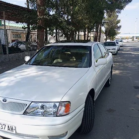 Toyota Avalon 1999