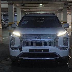 Mitsubishi Outlander 2026