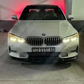 BMW 330 2021