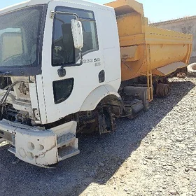Ford Cargo 3535D 2013