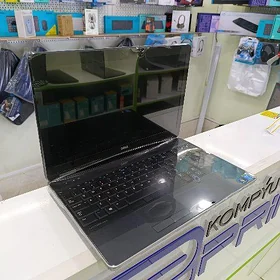 Noutbuk Dell 6540