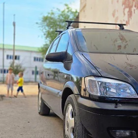 Opel Zafira 2001