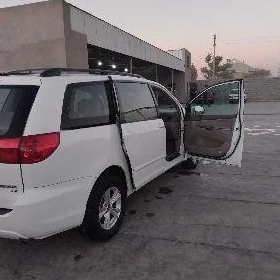 Toyota Sienna 2006