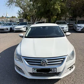 Volkswagen CC 2011