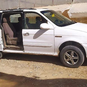 Kia Carnival 2002