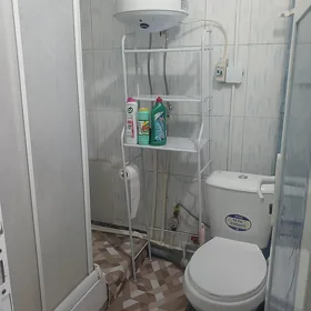 JAY KREYINE КОМНАТА В АРЕНДУ