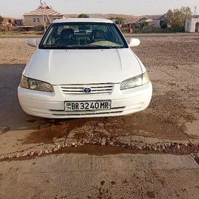 Toyota Camry 1997