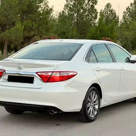 Toyota Camry 2016
