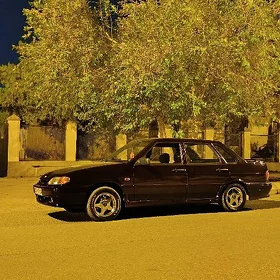Lada 2115 2000