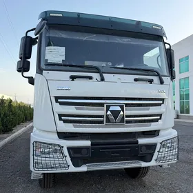 XCMG 500 2026
