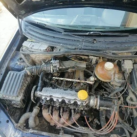 Opel Vita 1995