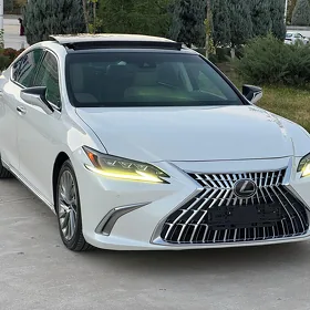 Lexus ES 350 2019