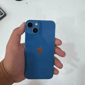 iPhone 13 Blue