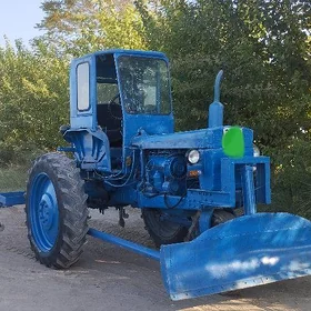 MTZ T-28 1992