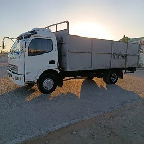 Mitsubishi Canter 2011