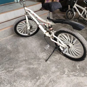 Welosiped BMX 400 lok