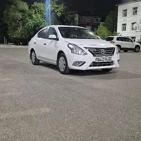Nissan Sunny 2023