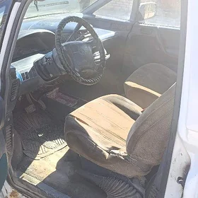 Toyota Previa 1992