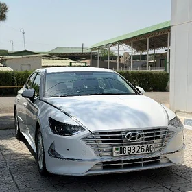 Hyundai Sonata Hybrid 2020