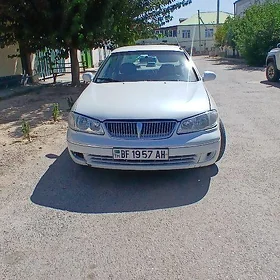 Nissan Sunny 2003