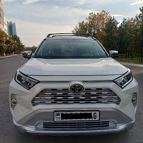 Toyota RAV4 2022