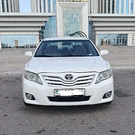 Toyota Camry 2011