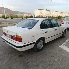 BMW 525 1990