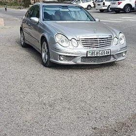 Mercedes-Benz E320 2003