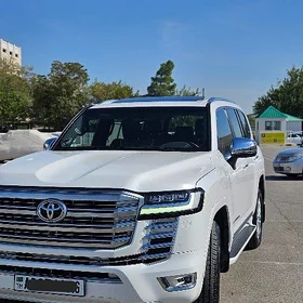Toyota Land Cruiser 2021