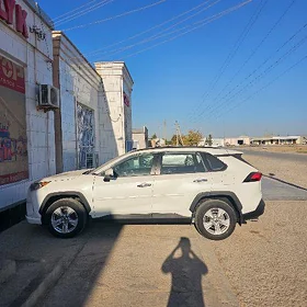 Toyota RAV4 2022