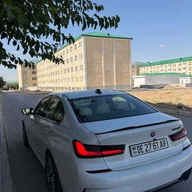 BMW 330 2021