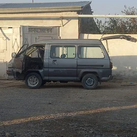 Toyota Town Ace 1990
