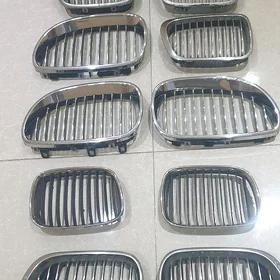 BMW reșetka oçki