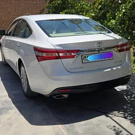Toyota Avalon 2013
