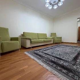 mir 3 3nji etaž 3kom