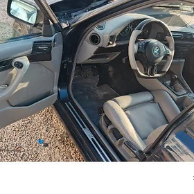 BMW e34 salon