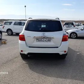 Toyota Highlander 2010