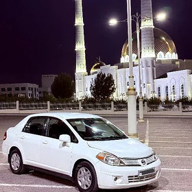 Nissan Versa 2010
